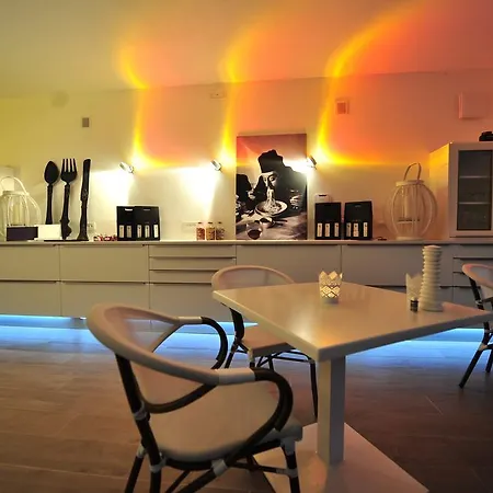 Zeno 4* San Zeno di Montagna