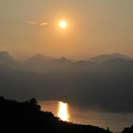 Bed & Breakfast Zeno 4*