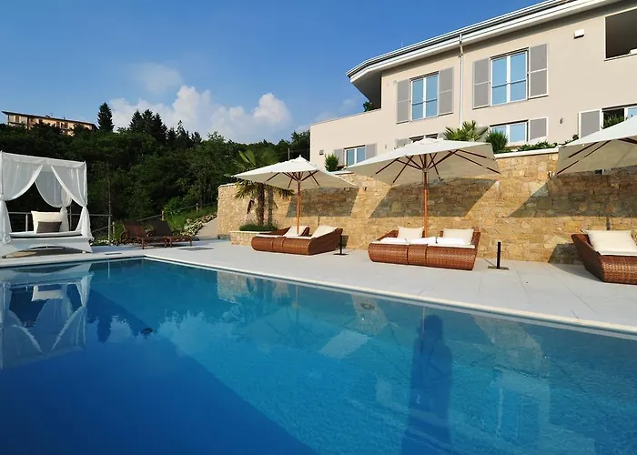 לינה וארוחת בוקר Zeno סן זנו די מונטניה