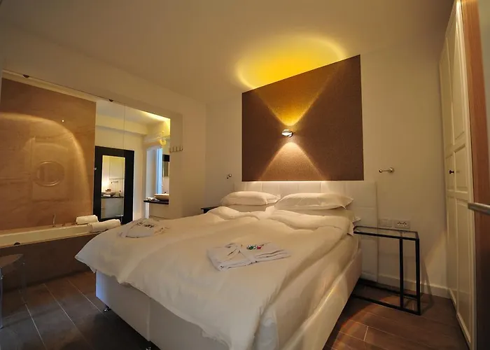 Zeno 4* San Zeno di Montagna