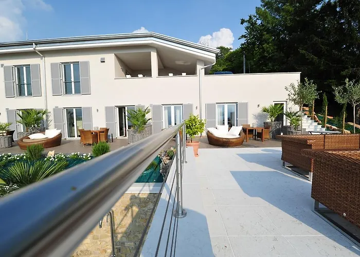 Zeno 4* San Zeno di Montagna
