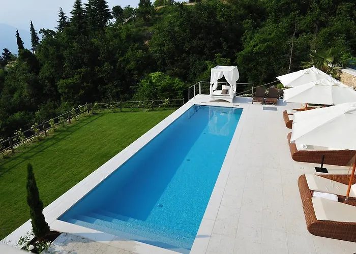 Zeno סן זנו די מונטניה