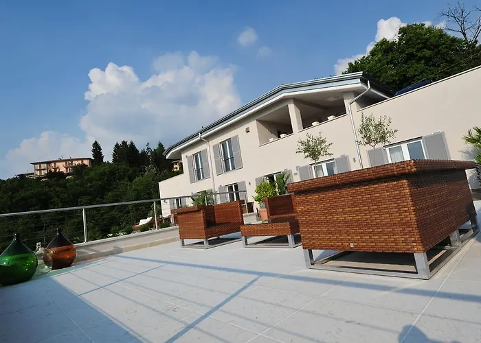 Zeno לינה וארוחת בוקר