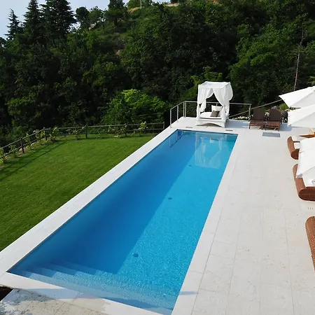 Zeno 산 제노 디 몬타냐